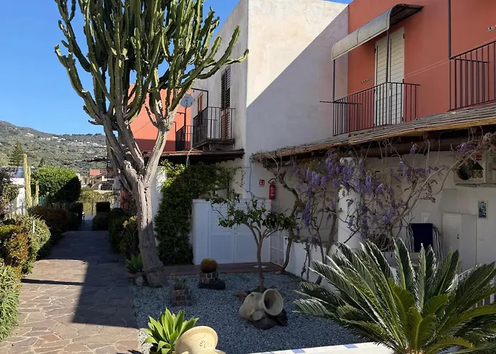 Lejlighedshotel Mendolita Lipari (Isola Lipari)