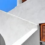 Mendolita Aparthotel 4*