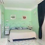 Aparthotel Mendolita 4*