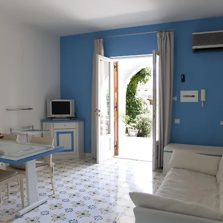 Appart hôtel Mendolita 4*