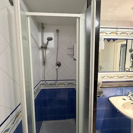 Mendolita Aparthotel 4*