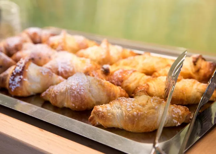 Hotel apartamentowy Mendolita