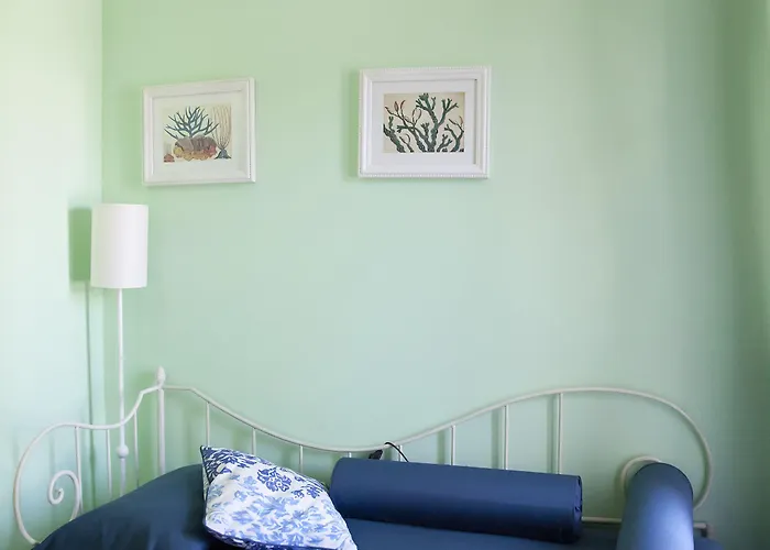 Mendolita ليباري