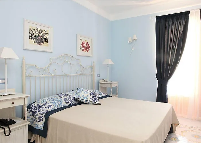 Hotel apartamentowy Mendolita