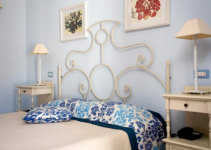 Mendolita ليباري